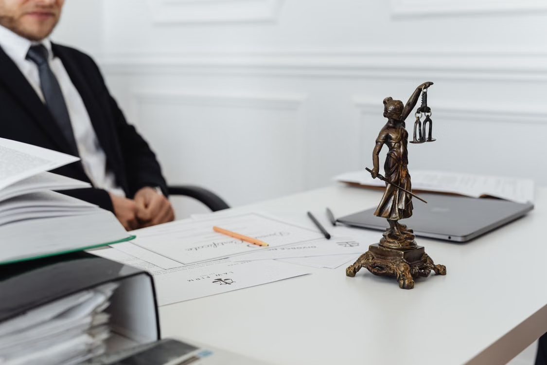Why Public Liability Claim Lawyers Improve Your Compensation Chances